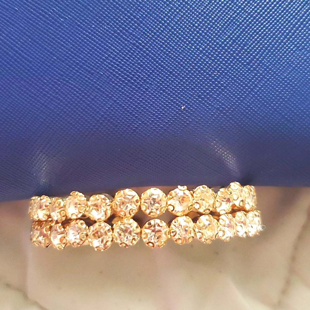 A Fashion Arm Bracelet